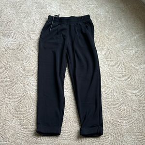 Varley Rolled Cuff Pant size Small Black